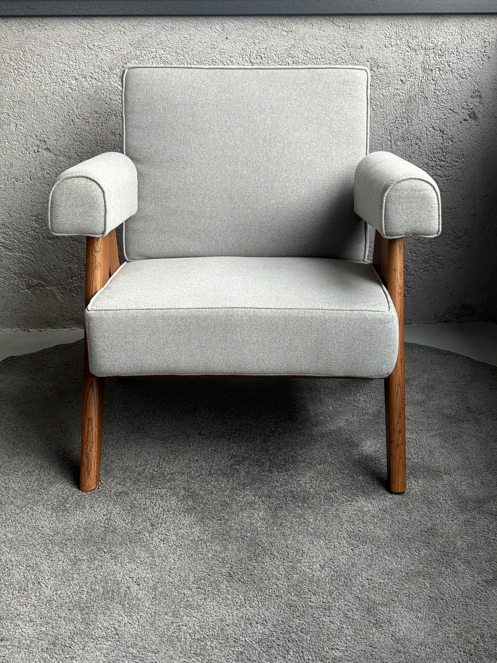 Fotoliu Hardy – disponibil pe stoc